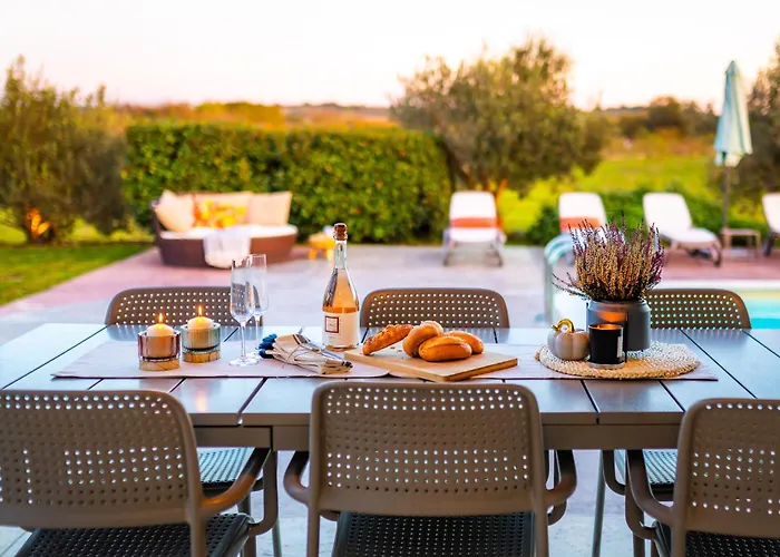 Villa Almond Nin