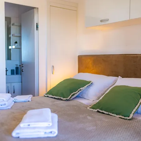 Villa Almond Nin