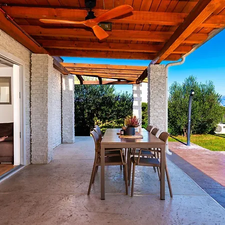 Almond Villa Nin