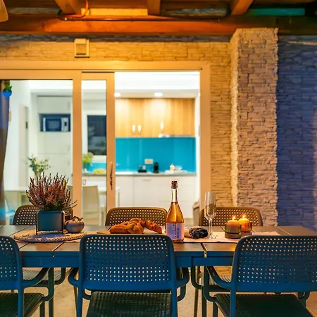 Villa Almond Nin