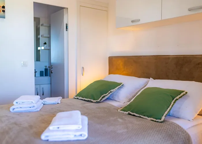 Villa Almond Nin